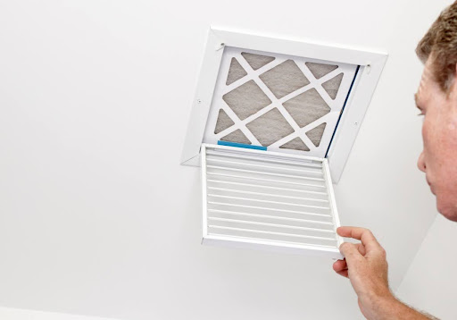 How to Know When an AC Filter Is Dirty