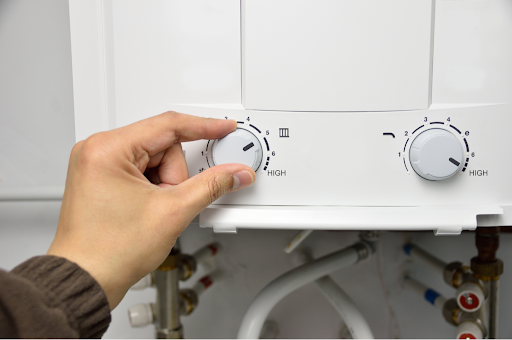 What Are the Pros & Cons of Tankless Water Heaters?